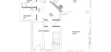 **renovierte lichtdurchflutete EG-Wohnung**