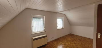 gemütliche 2-Zimmer-DG-Wohnung in Stuttgart Riedenberg, 43 qm, ideal für Single