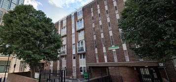 Flat to rent in Lagonier House, Ironmonger Row, Old Street, London EC1V