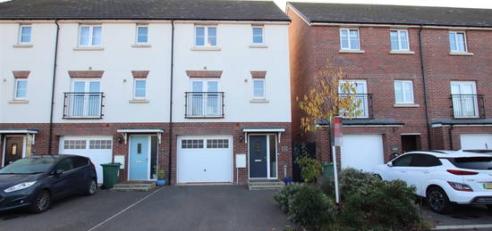 3 bed town house for sale