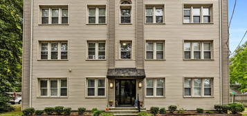 2 Memorial Ave #2, Palmyra, NJ 08065