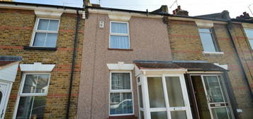 2 bedroom terraced house