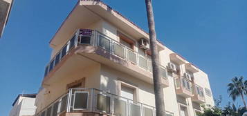 Piso en venta en calle Sorbas, 24