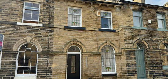 2 bedroom terraced house