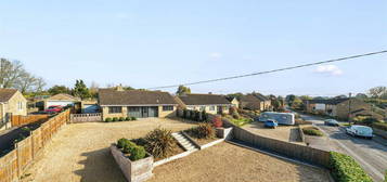 4 bedroom detached bungalow for sale