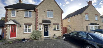 Property to rent in Mallards Way, Bicester OX26