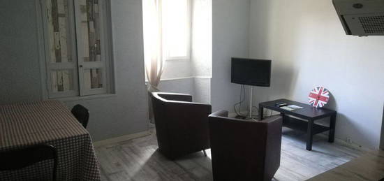 Appartement t2 meublé 40m2 ANGOULEME libre