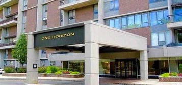 1 Horizon Rd #1407, Fort Lee, NJ 07024