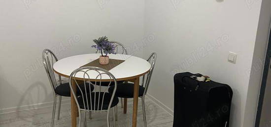 Apartament 2 camere tip stidio de închiriat