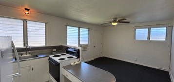 825 Olokele Ave #1, Honolulu, HI 96816