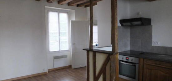 Appartement  à louer, 3 pièces, 2 chambres, 61 m²