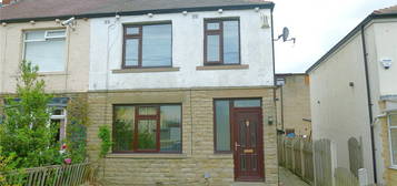 2 bed end terrace house to rent