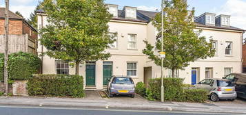 2 bedroom ground floor flat