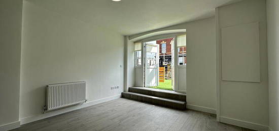 Ground floor studio flat