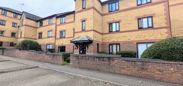 Flat to rent in Somerset Street, Redcliffe, Bristol, Somerset BS1