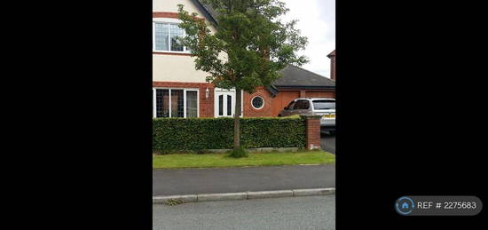 3 bedroom detached house