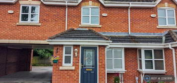 2 bedroom terraced house