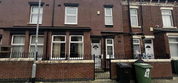 2 bedroom terraced house