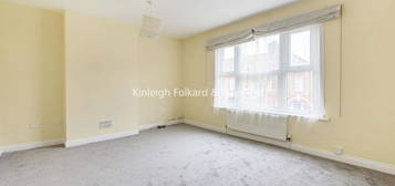 2 bed flat to rent