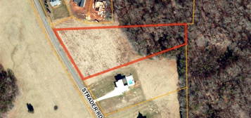 7496 Strader Rd, Summerfield, NC 27358