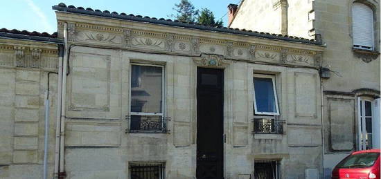 Maison de ville  à vendre, 4 pièces, 3 chambres, 105 m²