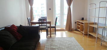 2 bed flat to rent