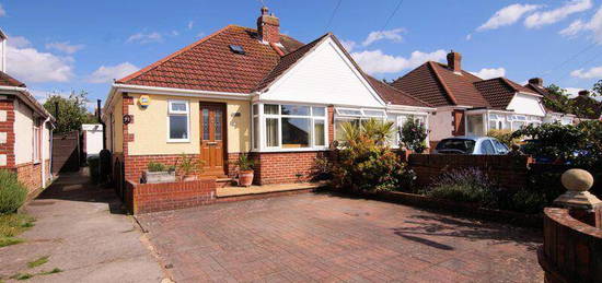 2 bedroom semi-detached bungalow for sale