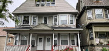 1617 Vine St, Scranton, PA 18510