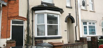 Room to rent in Gordon Road, Wellingborough NN8