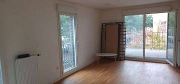 Studio 32 m² meublé 850