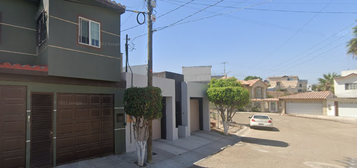 Casa en  Paseo Del Mirador, El Valle, Tijuana, Baja California, México