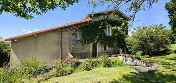 Charmante maison sur Lissac, 4 chambres, sur 741 m² de terrain