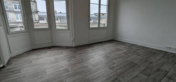 Appartement  à louer, 2 pièces, 1 chambre, 37 m²