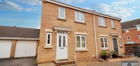 3 bedroom semi-detached house