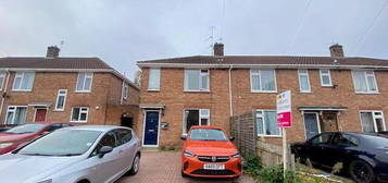 3 bedroom semi-detached house