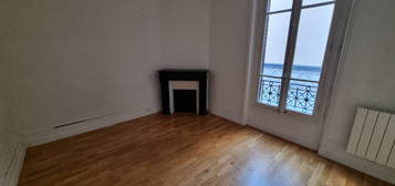 Apprt 39 m² métro Goncourt