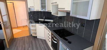 Prodej bytu 2+kk 47 m², Českomoravská, Hlavní město Praha