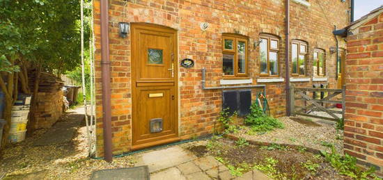 2 bedroom semi-detached house