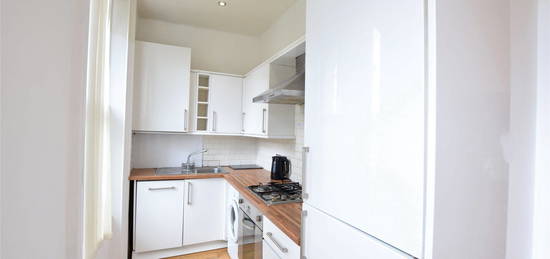 2 bed flat to rent