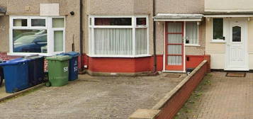 3 bed terraced house for sale