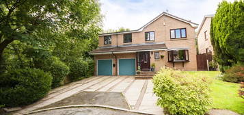 5 bed detached house for sale