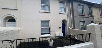 Flat to rent in North Road West, Plymouth PL1