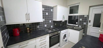 Terraced house to rent in Garmoyle Road, Liverpool L15