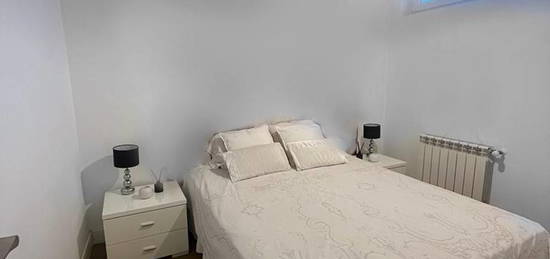 Room with private bathroom in Pozuelo