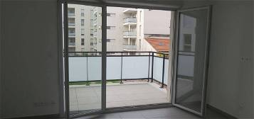 Appartement locatif 1 pièce de 23,06 m² + Terrasse de 4,48 m² = 27,54 m²