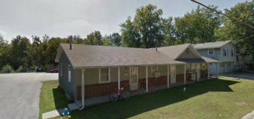 718 E Culton St, Warrensburg, MO 64093