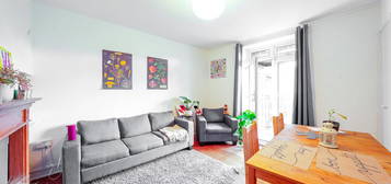 2 bed flat to rent