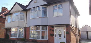 3 bedroom semi-detached house