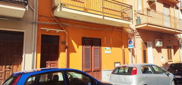 Casa indipendente in vendita in via Faro Pizzoli s.n.c