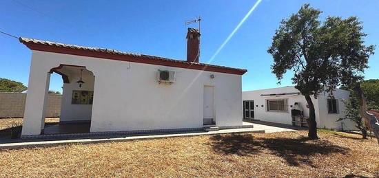 Casa en Pinar de los Franceses - Marquesado, Chiclana de la Frontera